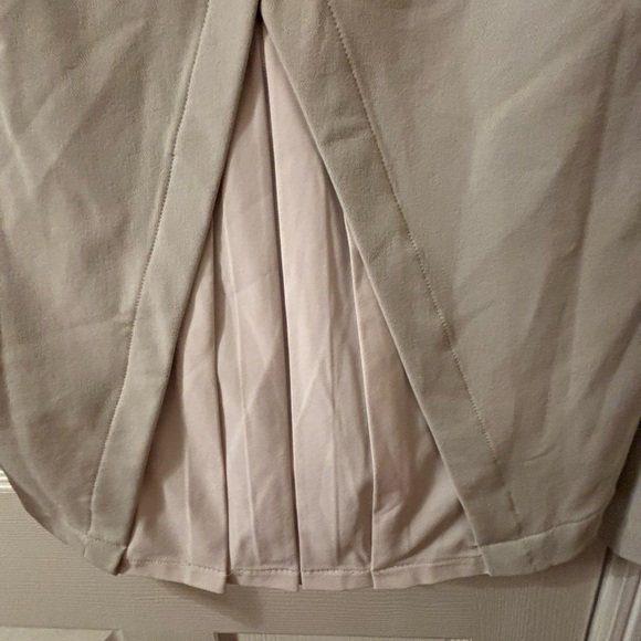 NWT…NEW BALANCE WINDdefy Athletic Jacket- size S - Picture 7 of 16